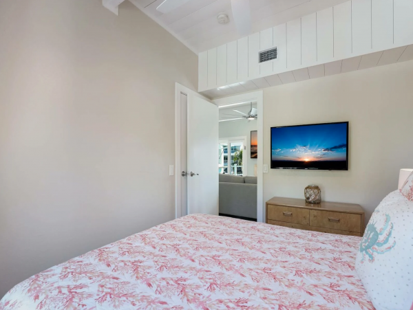 Six Bedroom Home on the Canal in Anna Maria